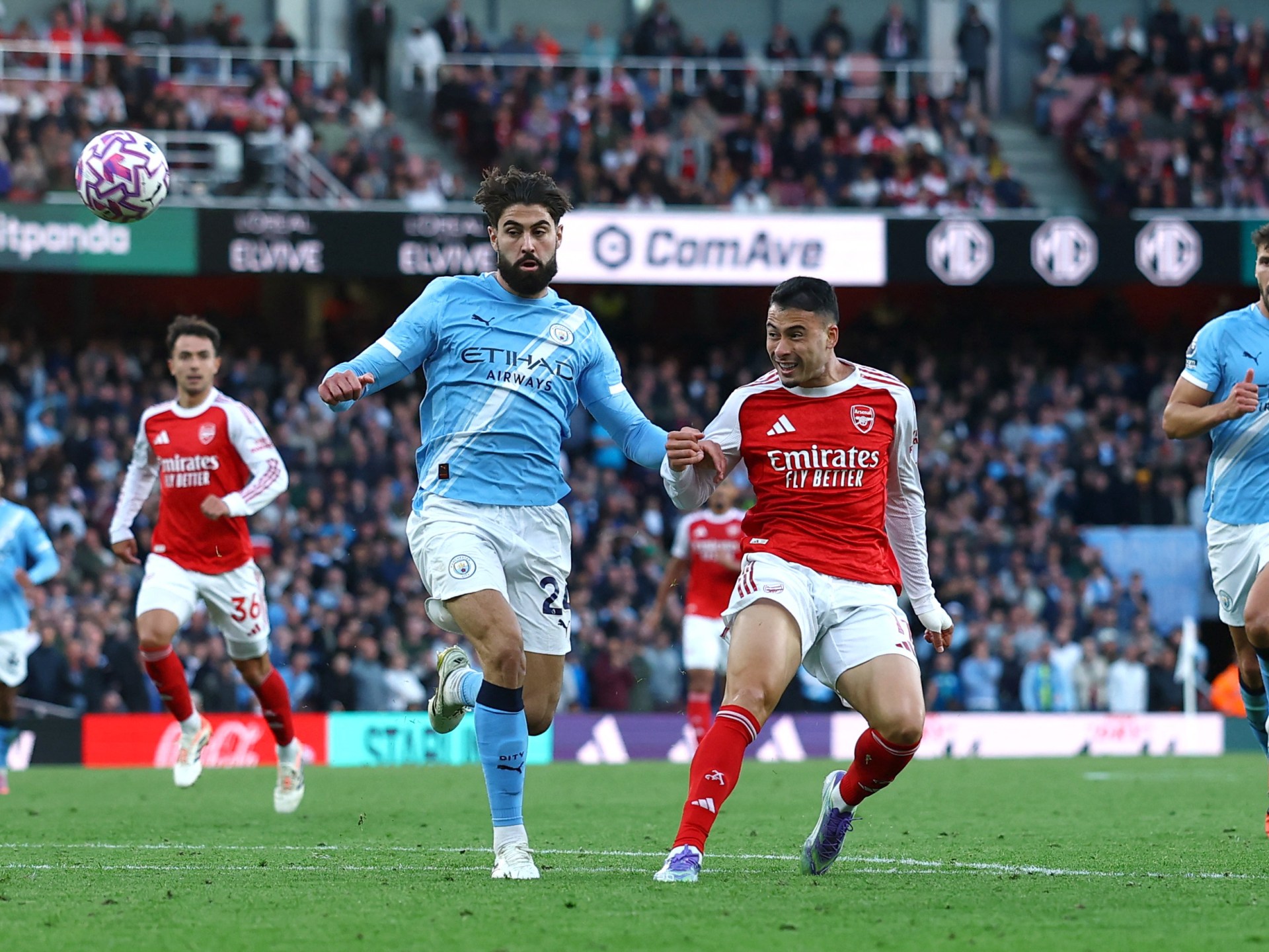 Arsenal Martinellinin son dəqiqə qolu ilə Man City-dən 1-1 heç-heçə qopartdı