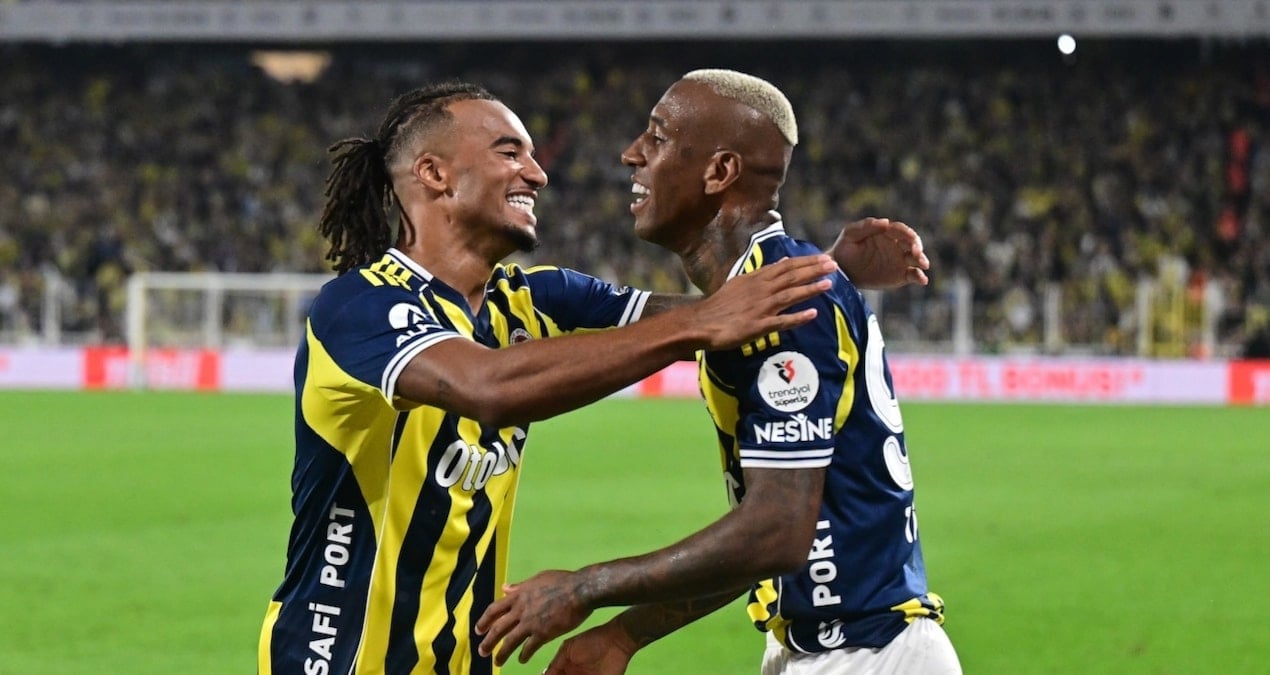 Fənərbaxça iki oyundan sonra qələbə qazandı
