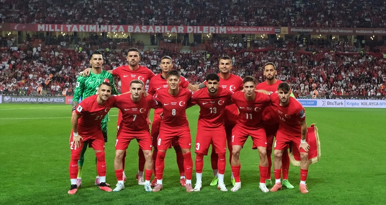 Milli komandanın heyəti açıqlandı