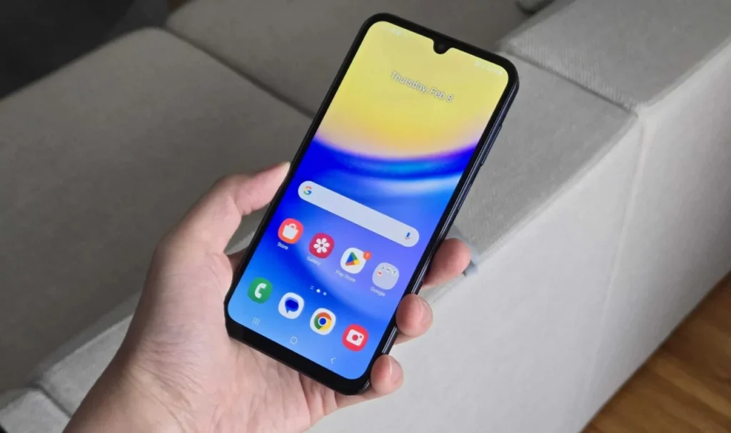 В одном из четырех Android-телефонов обнаружена серьезная уязвимость безопасности.