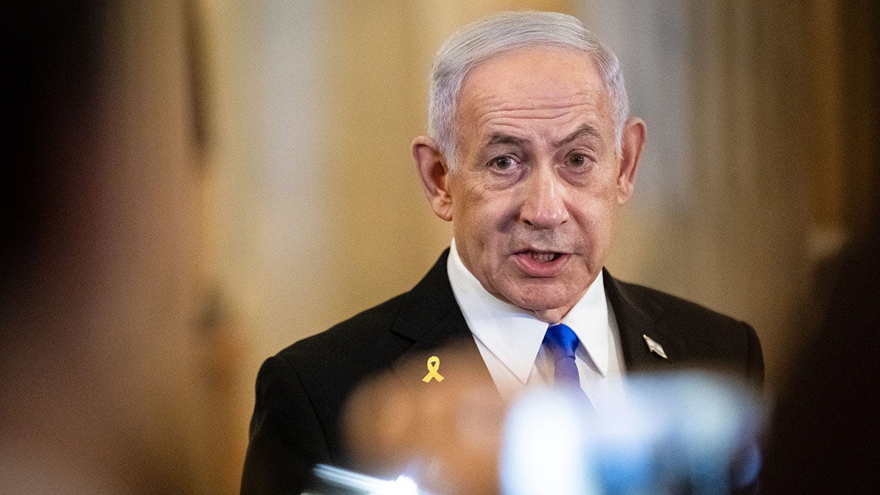Netanyahu kövrək İsrail-İran atəşkəsi fonunda ABŞ B-2 təyyarələrinə yaşıl işıq yandırdı