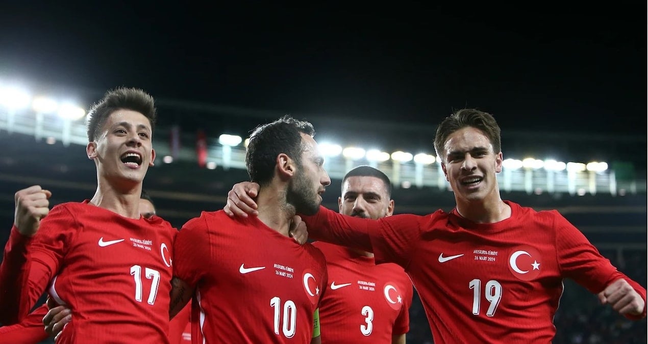 Dünya nəhəngləri milli ulduza göz dikib