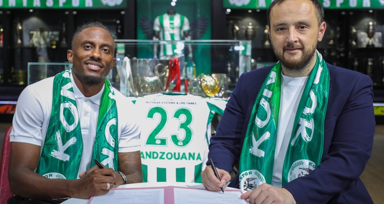 Konyaspor Konqolu ulduzla razılaşdı