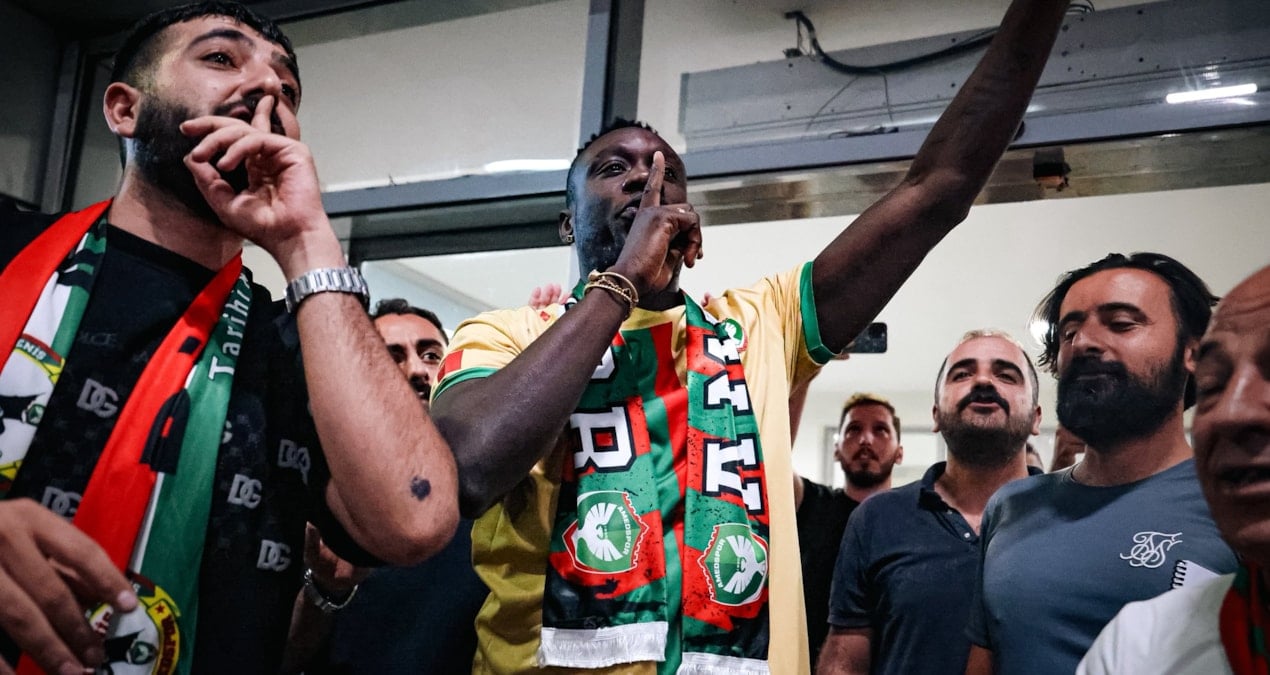 Diaqne Amedsporla müqavilə bağladı