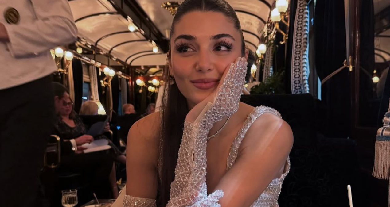 Hande Erçel və Hakan Sabancı Yunanıstanda görüntüləndi