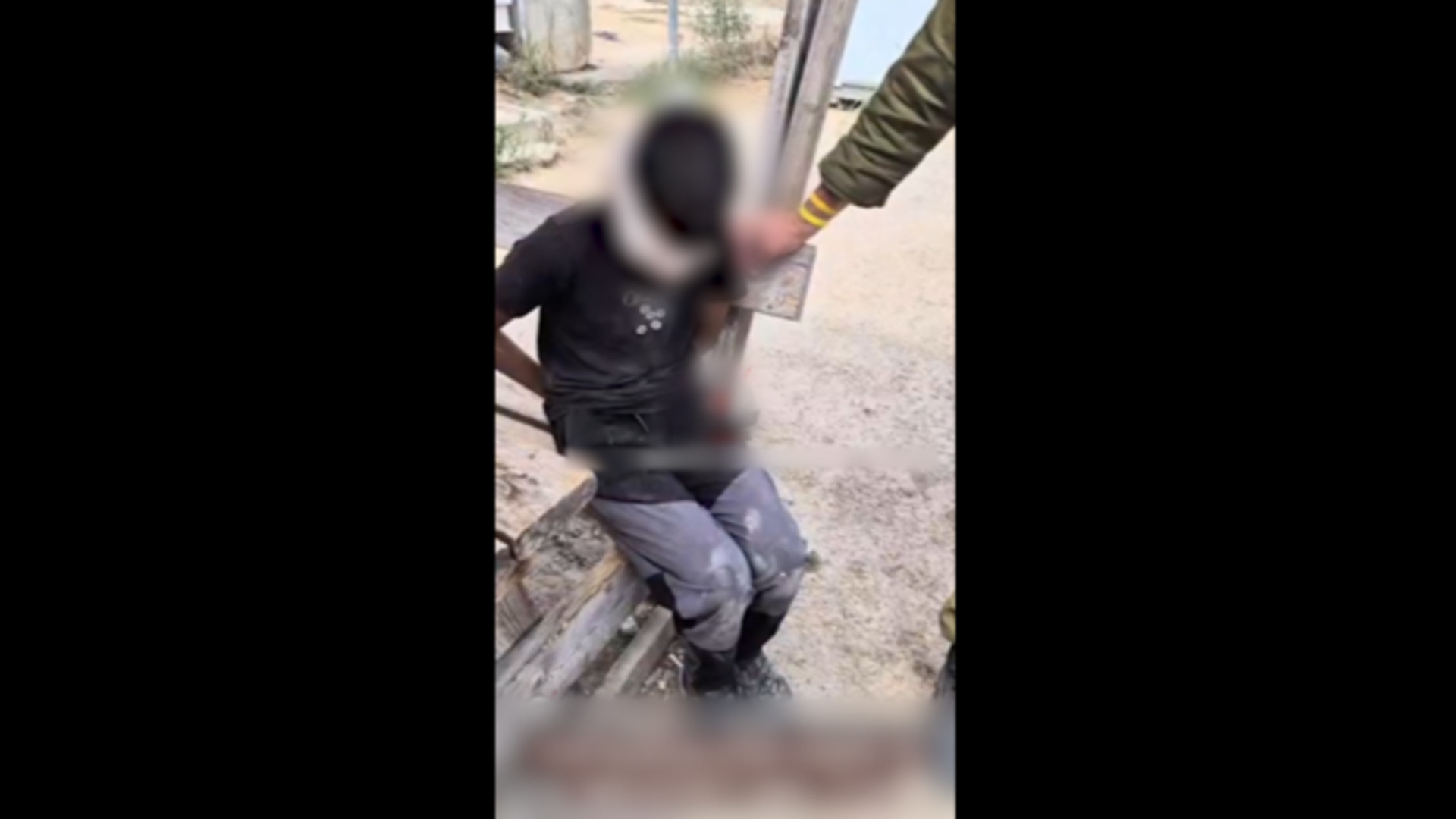 İsrail əsgərlərindən daş atan uşağa işgəncə videosu