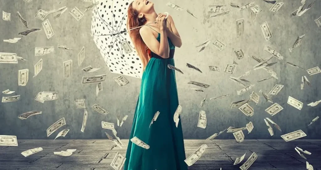 Человек, выигравший 181 миллион фунтов стерлингов в Европе, стал обладателем рекордного джекпота.