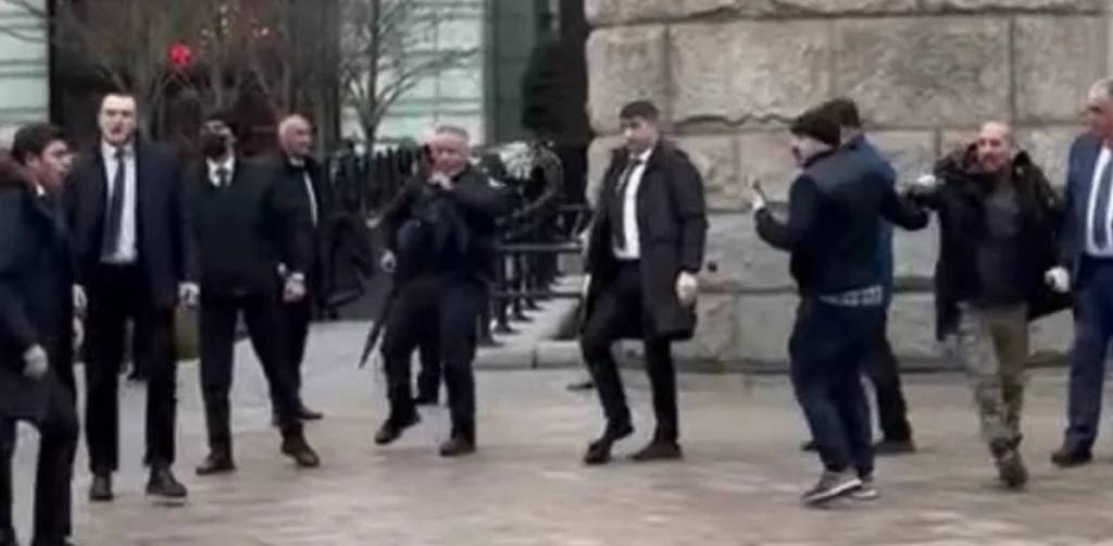 Конгресс США требует расследования действий телохранителей Ильхама Алиева против демонстрантов