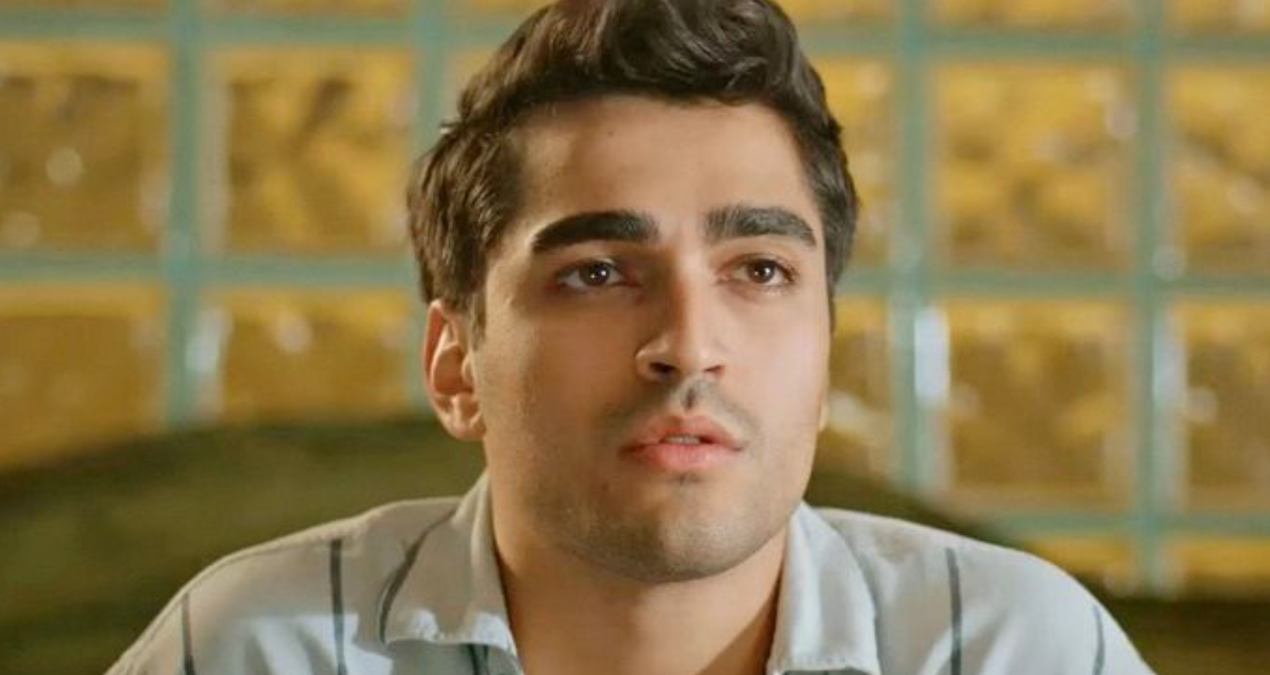 Mert Ramazan Dəmir tətildə yeni sevgilisi Afra Saraçoğlunun əkizi ilə görüntüləndi