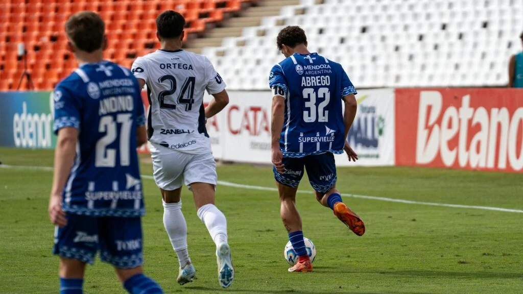 Четвертая подряд рекордная прибыль Inditex принесет Амансио Ортеге крупные дивиденды