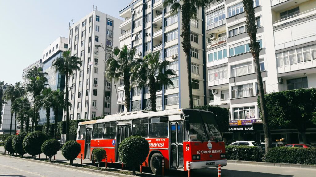 Large-scale operation in Adana Çukurova Municipality: Former mayor detained