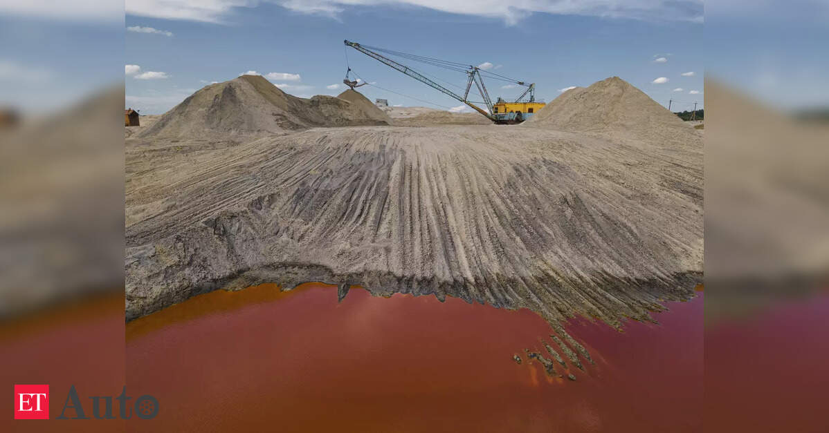 Rio Tinto titan biznesini sata bilər