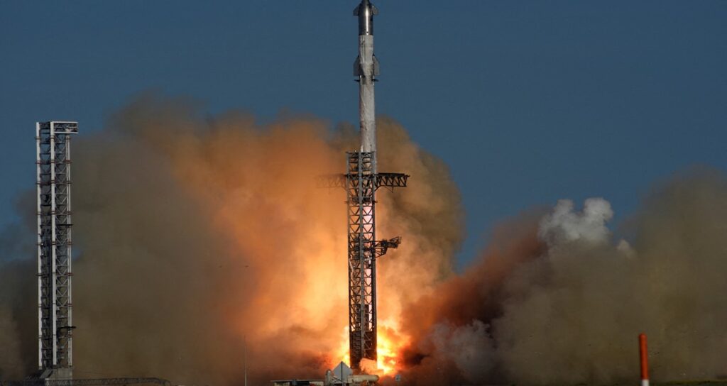 Unexpected decision from Elon Musk: SpaceX shares will be distributed to all children in the US