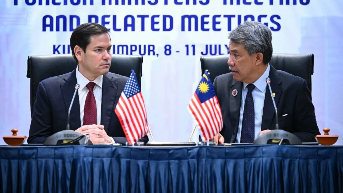 Çin Cənub-Şərqi Asiyanın nüvə qadağasını dəstəklədi; Rubio və Lavrov ASEAN görüşündə