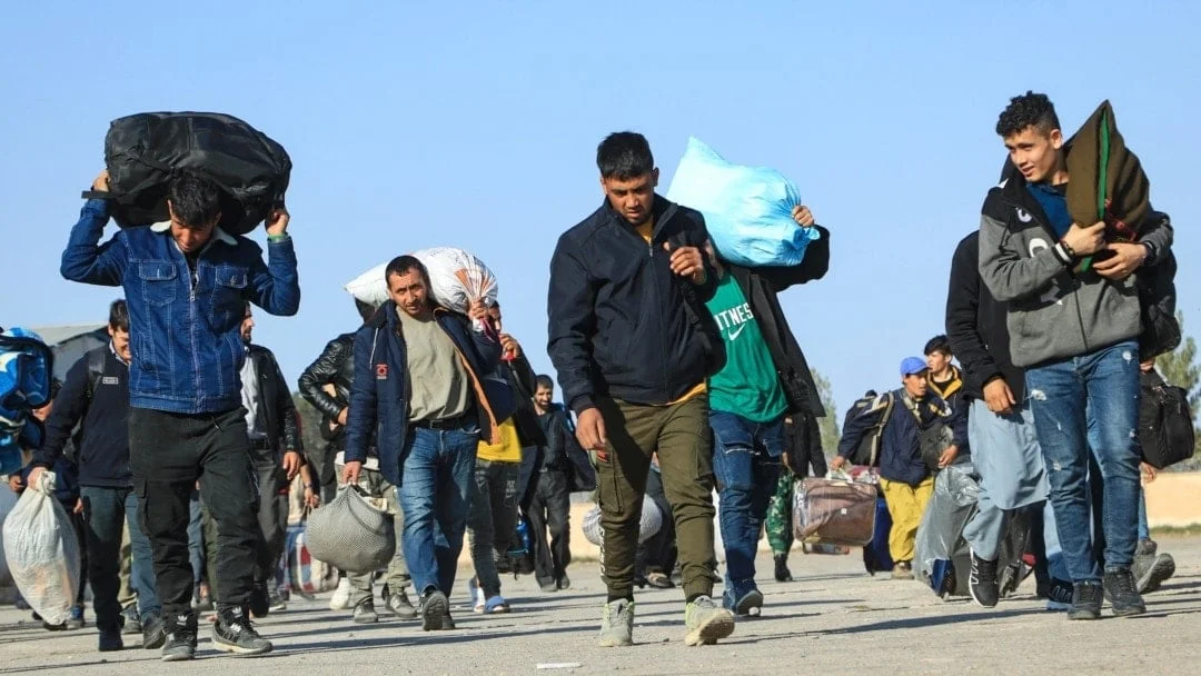 İran 1.4 milyon əfqanı deportasiya etdi: Əfqanıstan çöküş ərəfəsində