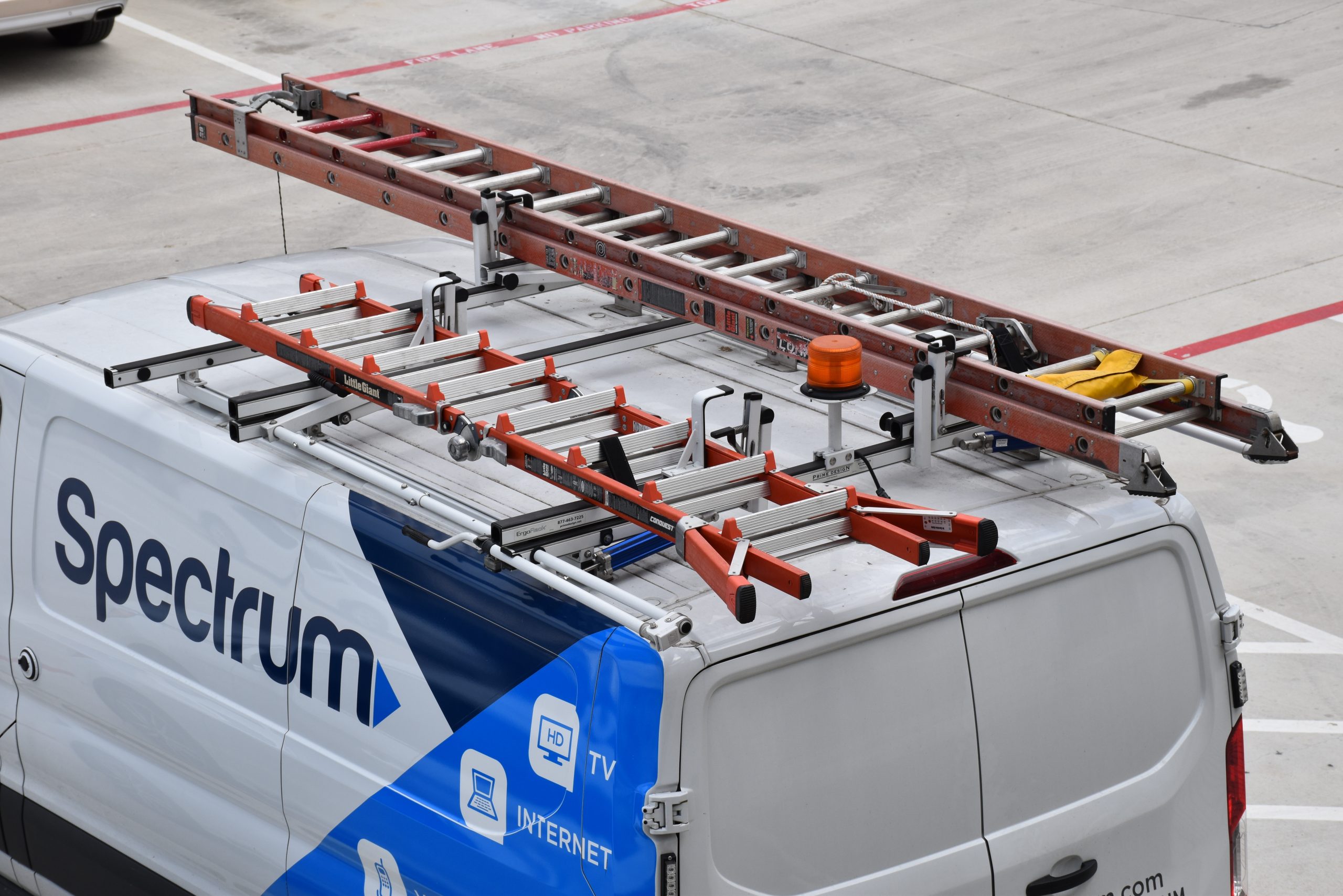 Spectrum-dan Kasperdə kütləvi internet kəsintisi