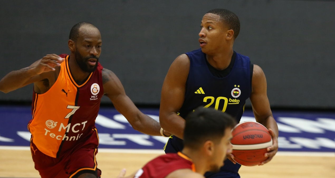 Qalatasaray basketbol derbisində qalib gəldi