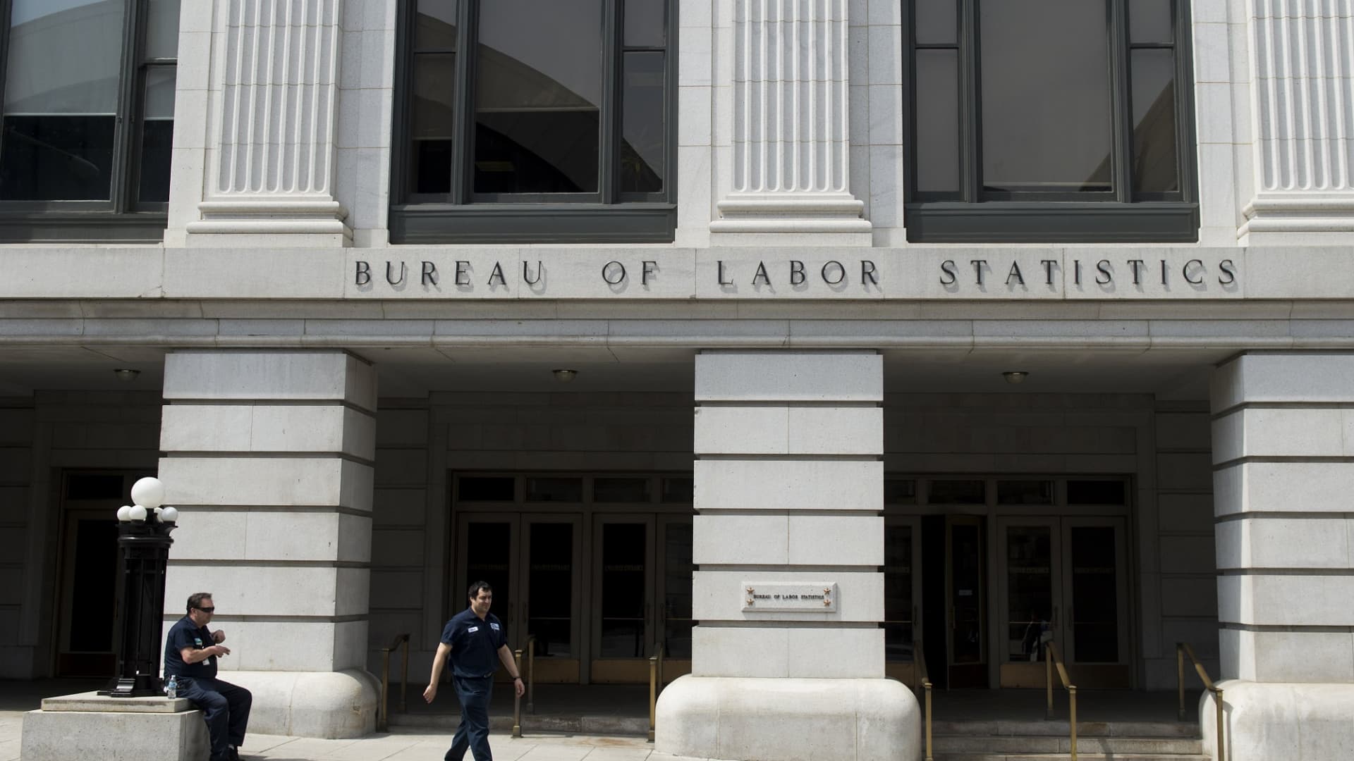 Oktyabr CPI ləğv edildi Fed qərar öncəsi məlumatsız