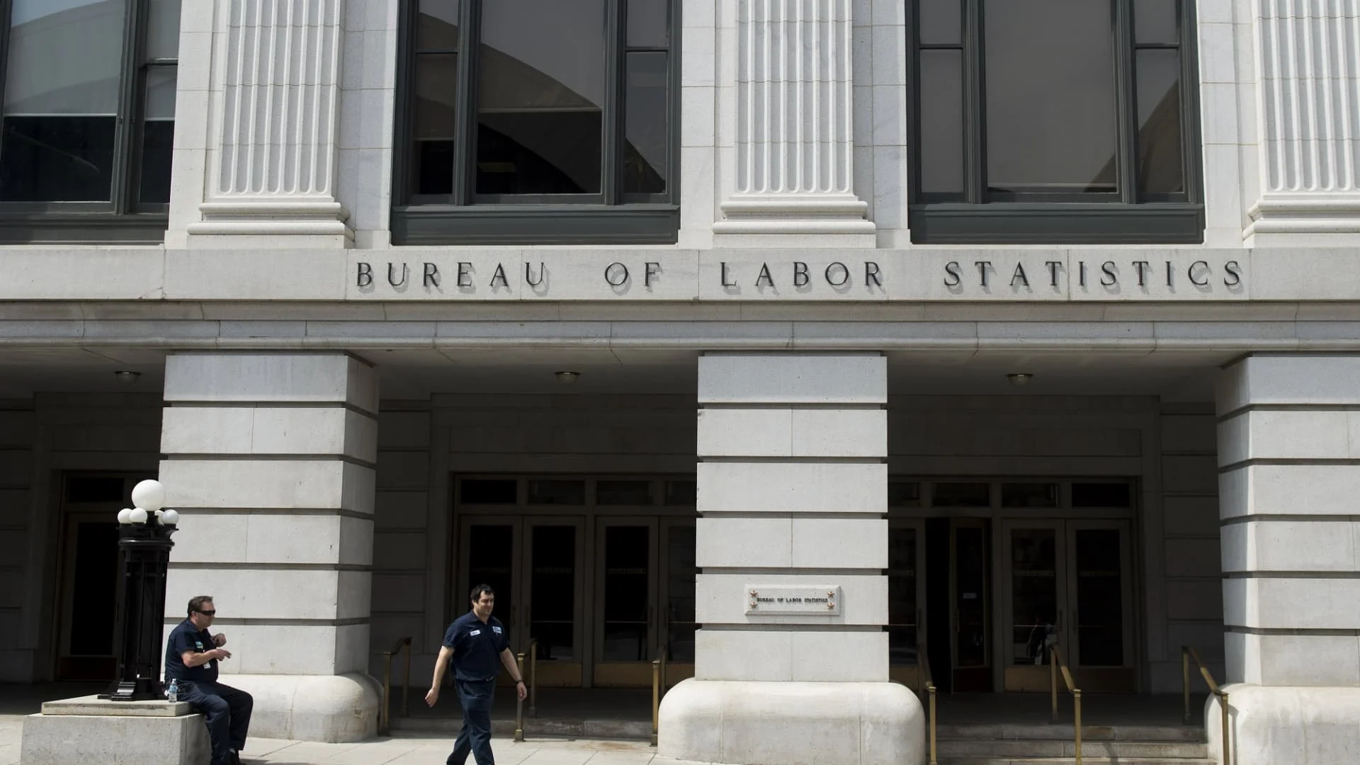 Oktyabr CPI ləğv edildi Fed qərar öncəsi məlumatsız