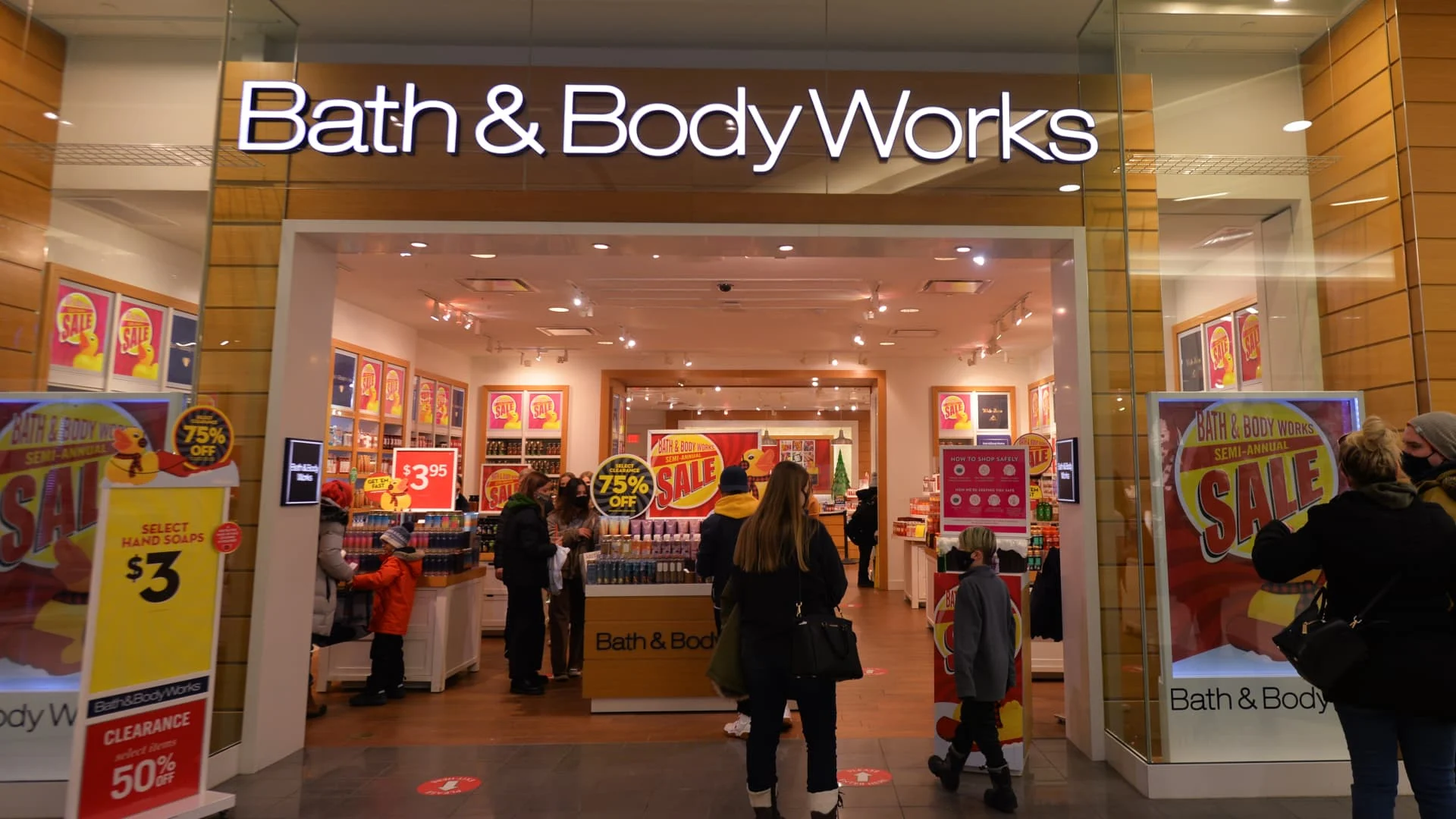 Bath & Body Works 2025 Q3 gəlirləri