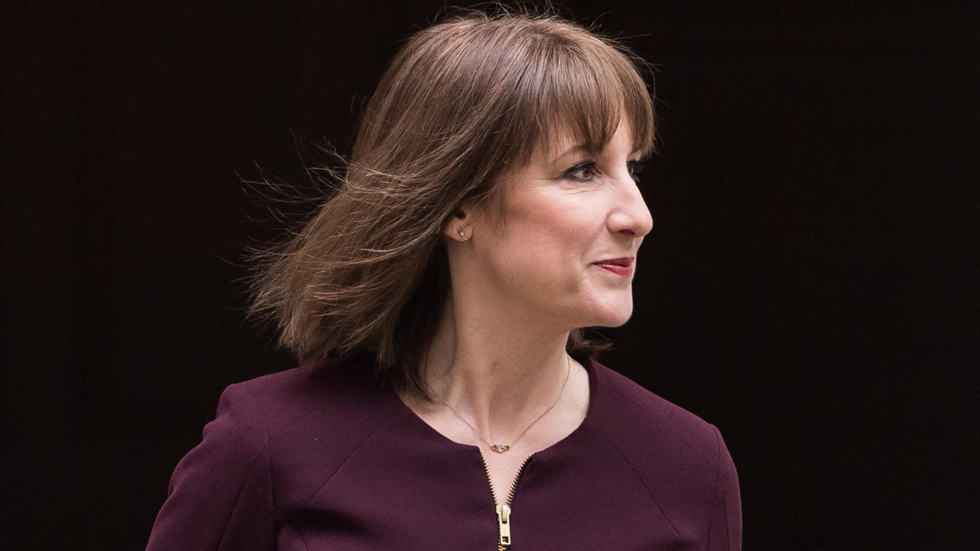 Böyük Britaniya hökumətinin borclanma xərcləri OBR-in erkən proqnozları ilə azaldı