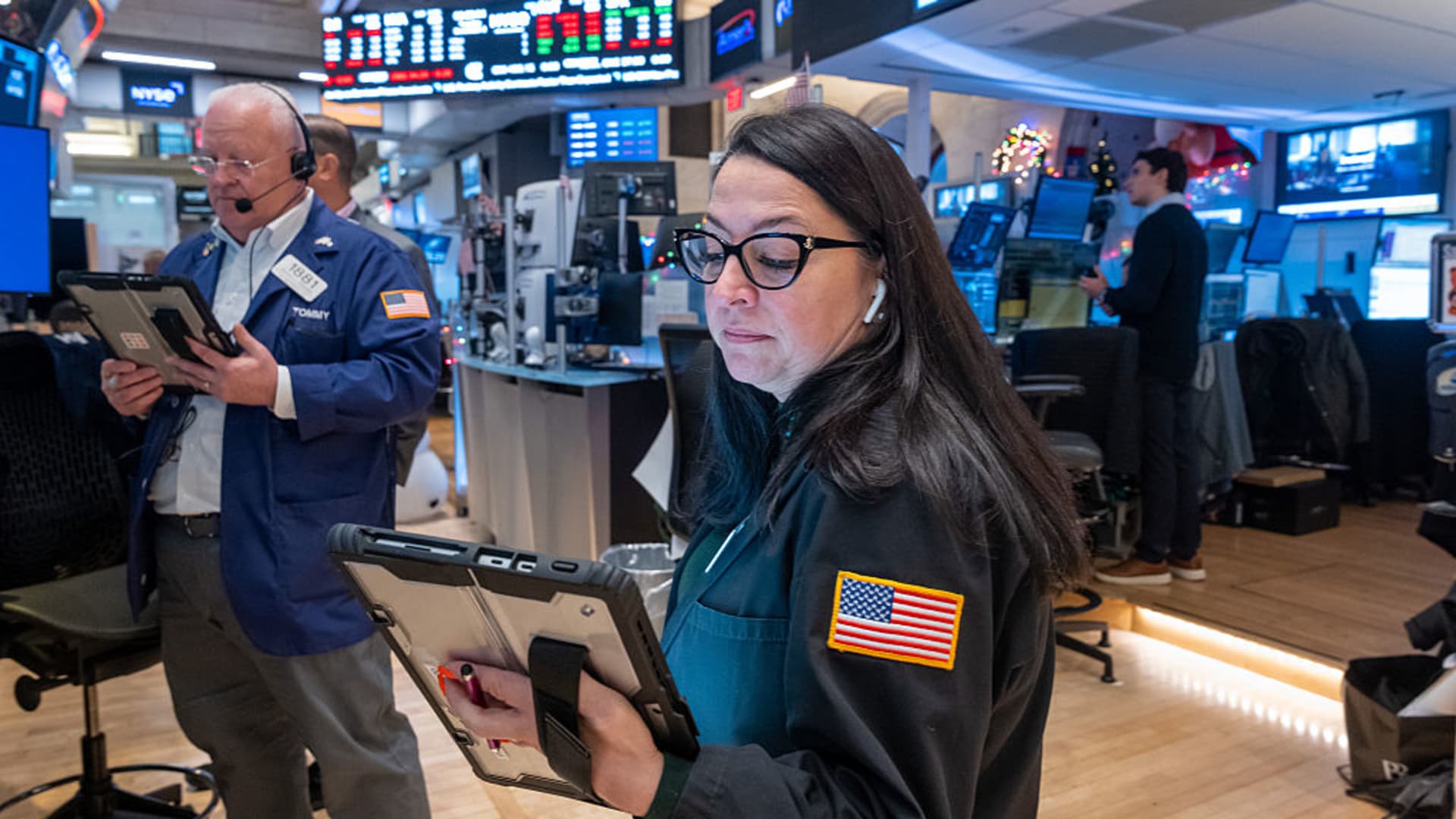 Birja bu gün: Canlı yenilənmələr