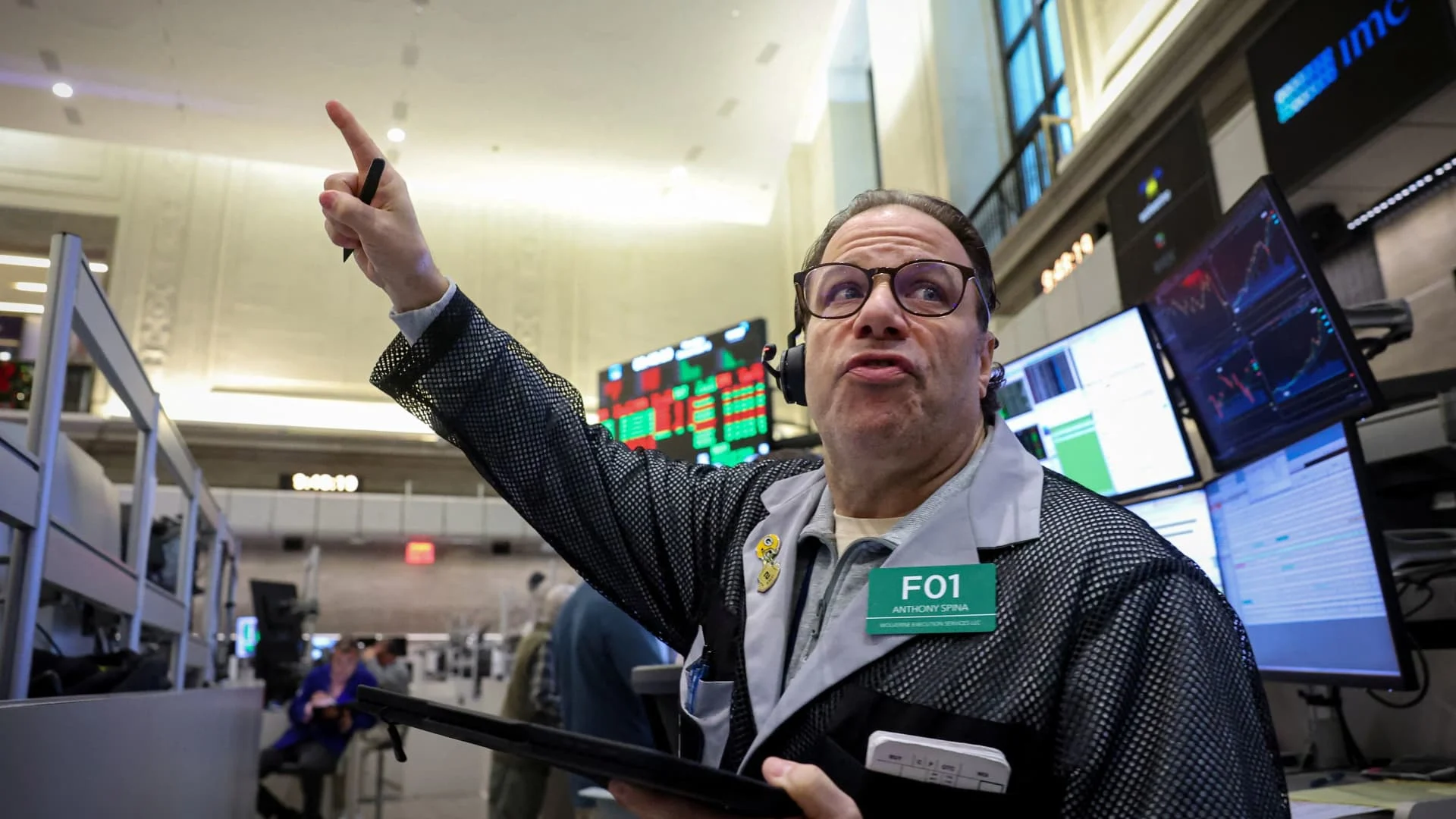 Birjalarda canlı vəziyyət