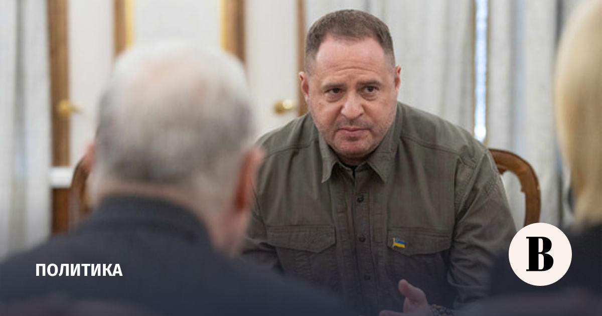 Yermakın istefası istənilir: Korrupsiya qalmaqalı Zelenskinin ətrafını hərəkətə keçirdi