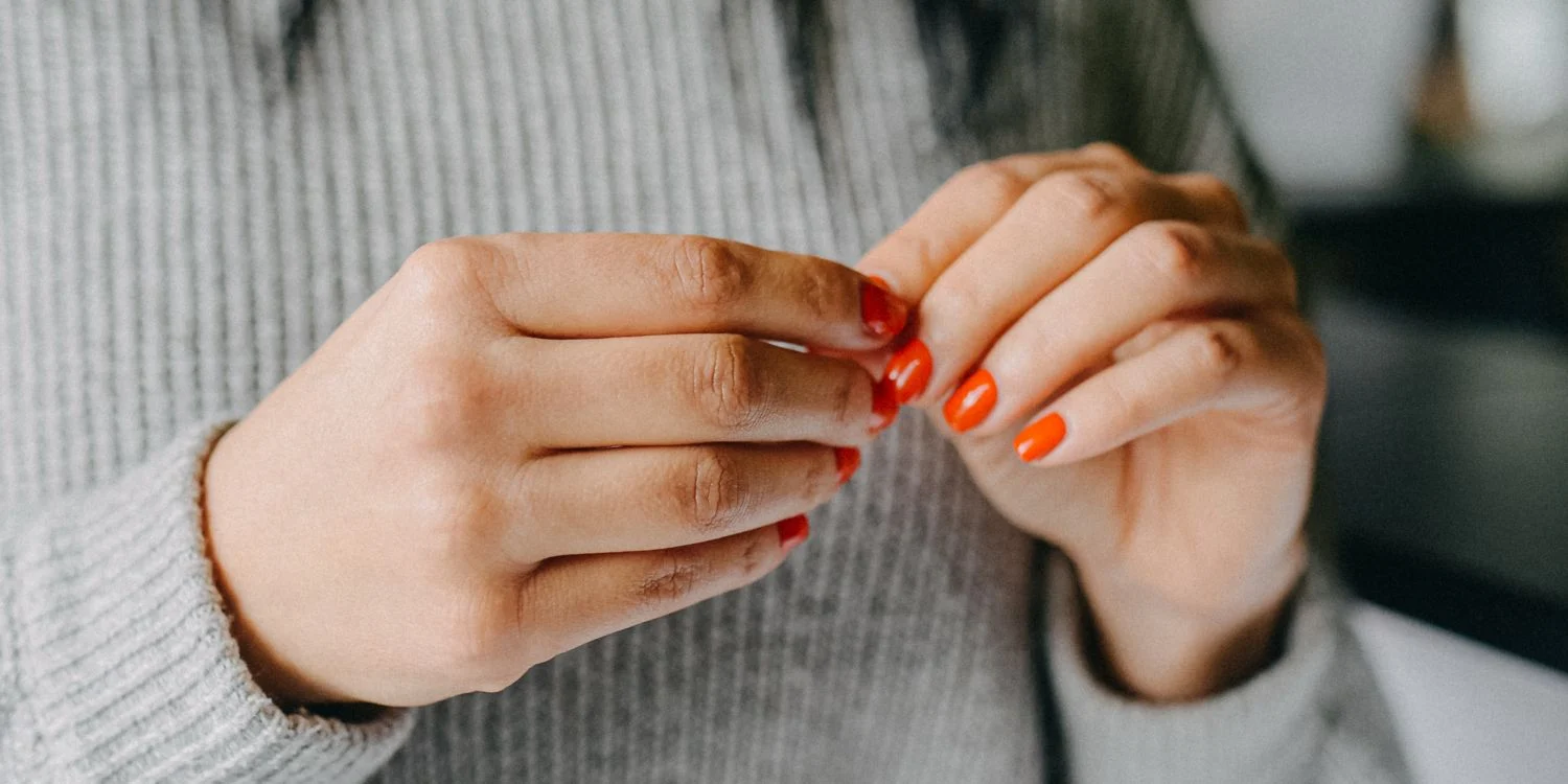 Nécessaire-dən əl üçün retinol kremi dermatoloqlar tərəfindən təsdiqlənib