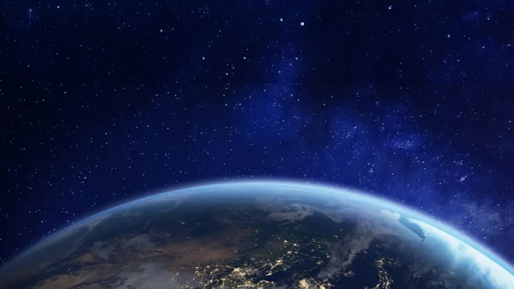 NEC-in orbit dəyişdirmə gəmisi Ayın ətrafında hərbi potensial formalaşdırır