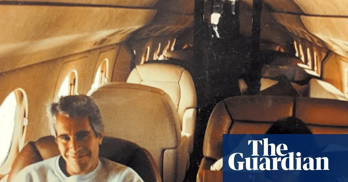 Demokratlar Ədliyyə Nazirliyini milyonlarla Epstein faylını gizlətməkdə ittiham edir