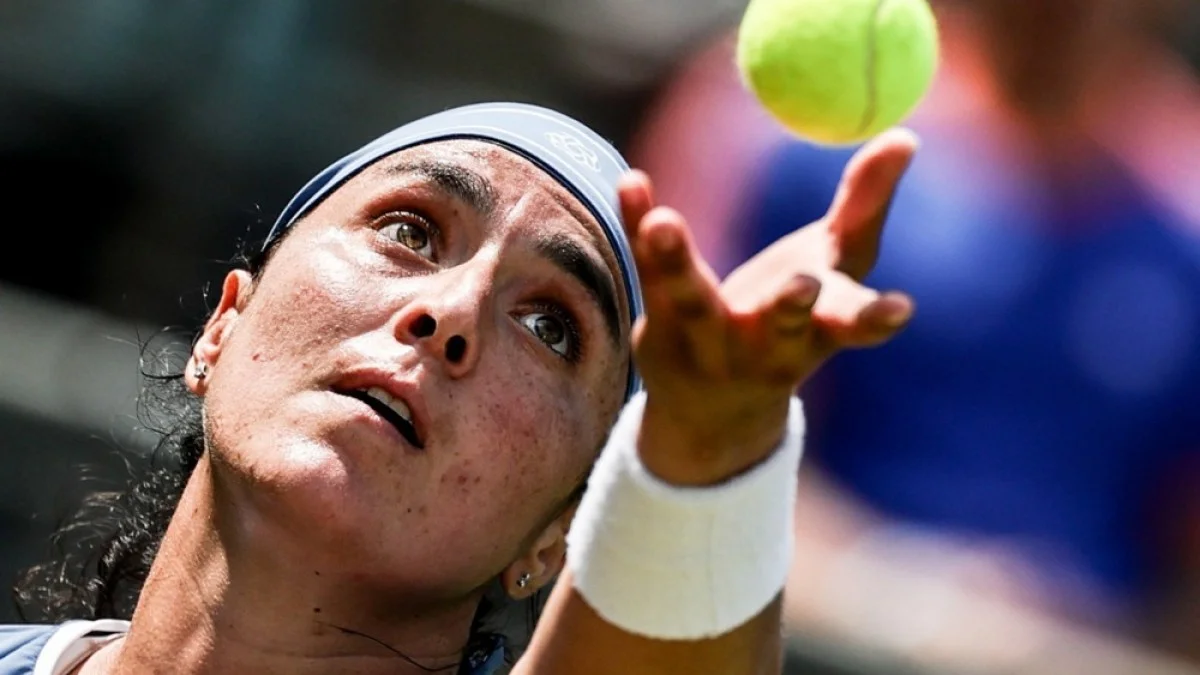 Cəbur həyat sevincini tapmaq üçün tennisə ara verir