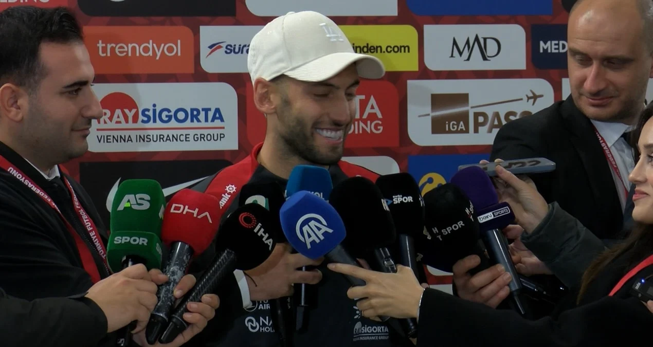 Hakan Çalhanoğlu "Kurtlar Vadisi" serialından təsirləndiyini bildirdi