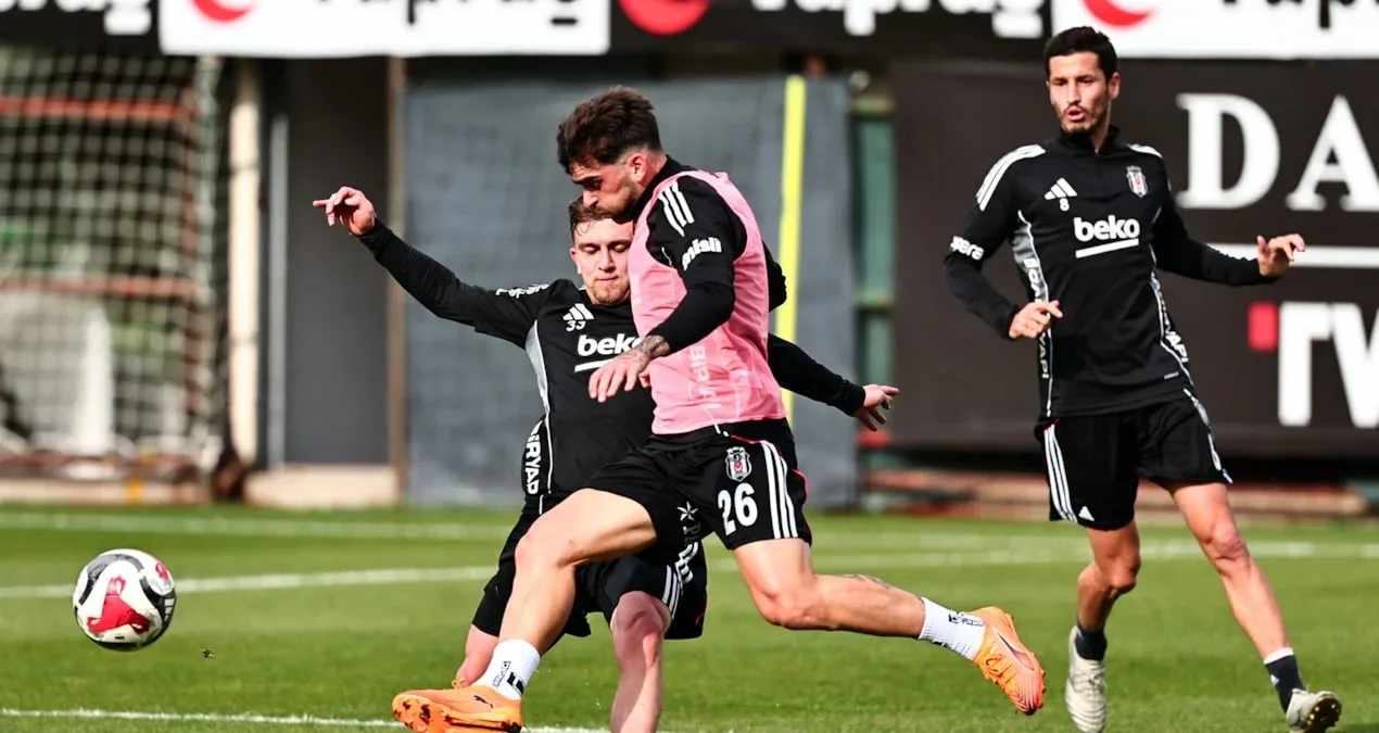 Beşiktaş Samsunspor matçına 3 oyunçu olmadan hazırlaşır