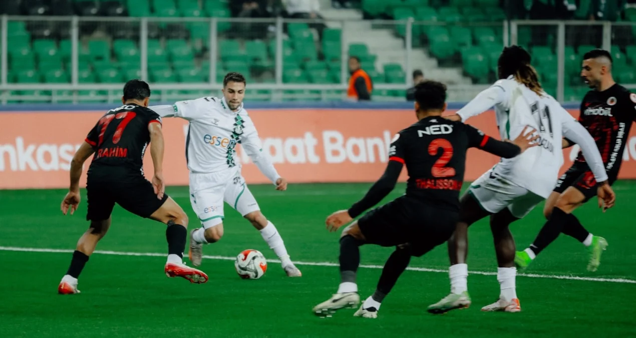 Gənclərbirliyi son 20 dəqiqədə qələbə qazandı və Türkiyə Kubokunda növbəti mərhələyə yüksəldi