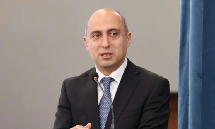 Əmrullayev yola salındı: Yeni nazir kim olacaq