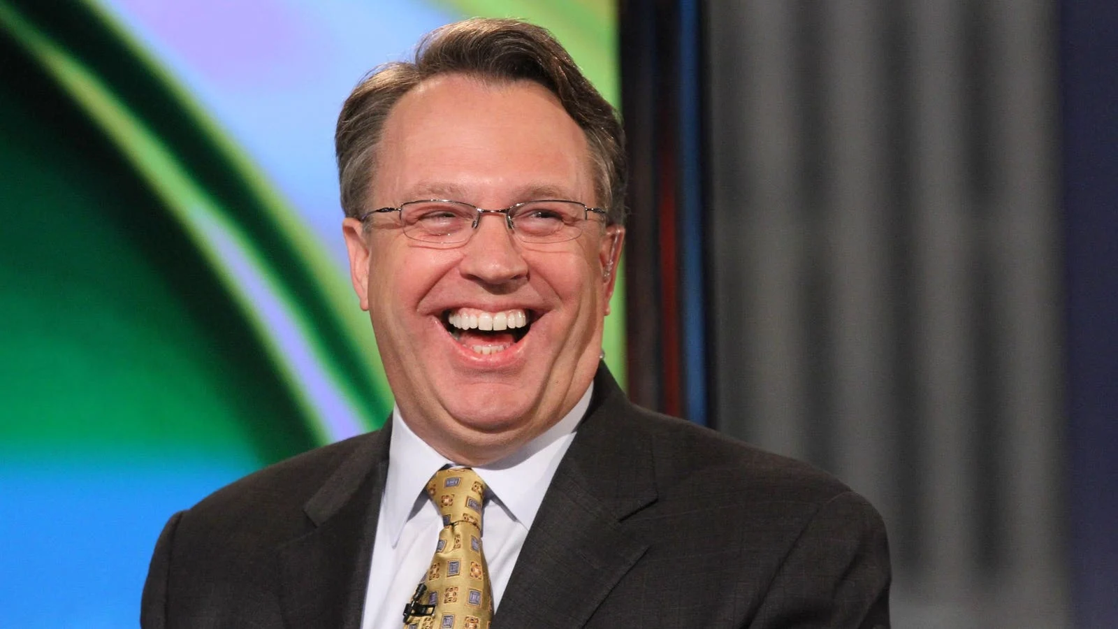 Faiz artımı gözləntiləri səhmləri yüksəltdi