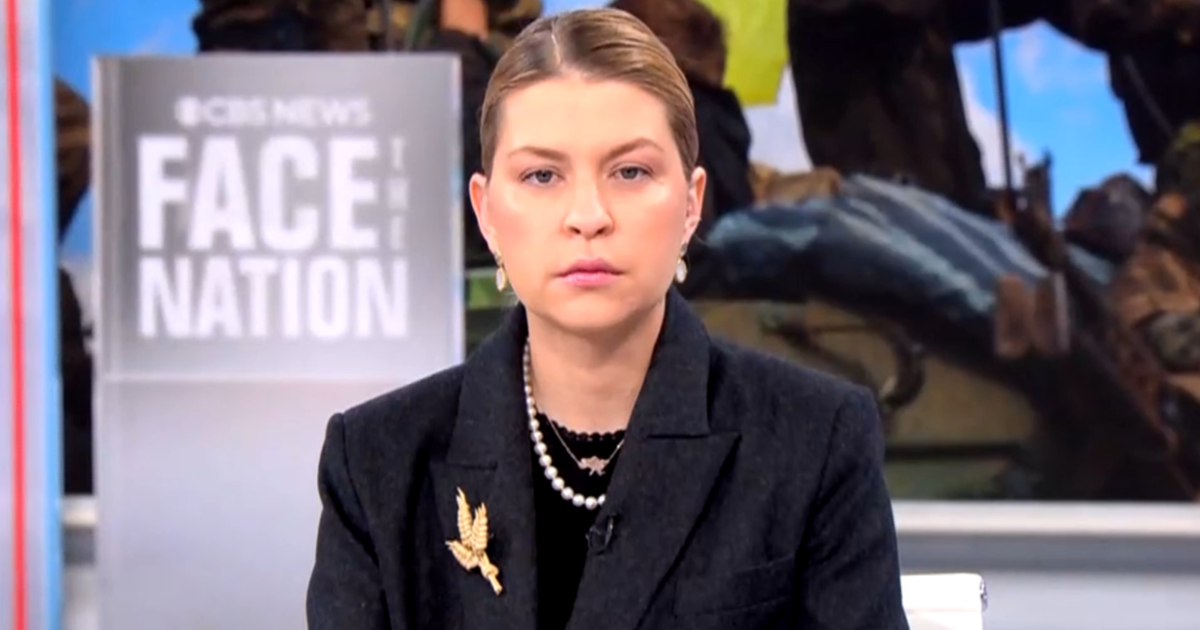 Olqa Stefanişına ABŞ-dakı Ukrayna səfiri vəzifəsində "Face the Nation" verilişində çıxış edib