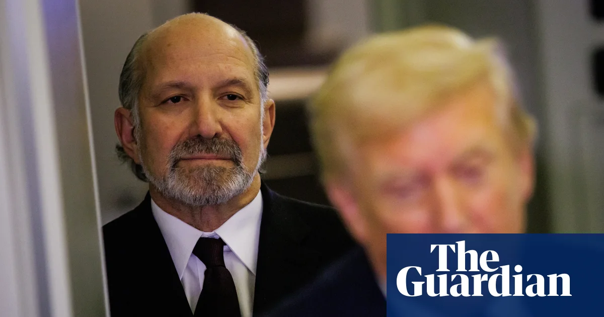 Respublikaçı Trampın müttəfiqi Lutnikdən Epsteinə görə istefa tələb edir