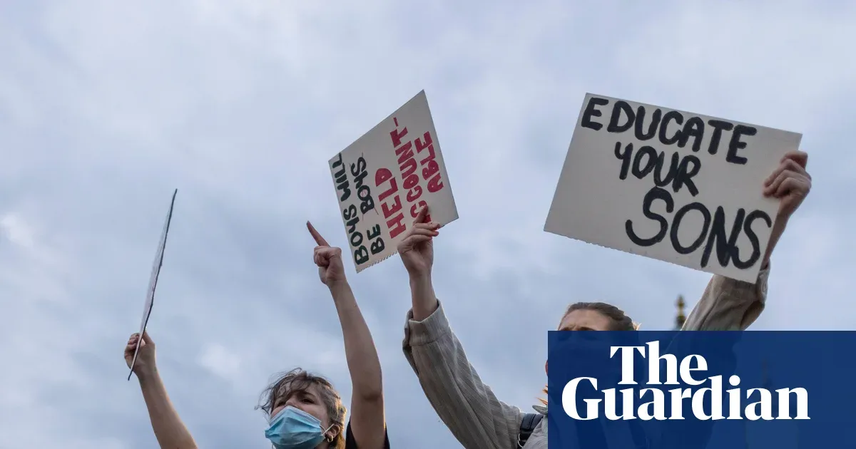 Qadın zorakılığına qarşı: Bütün kişilər mizoginiyaya meydan oxumalıdır