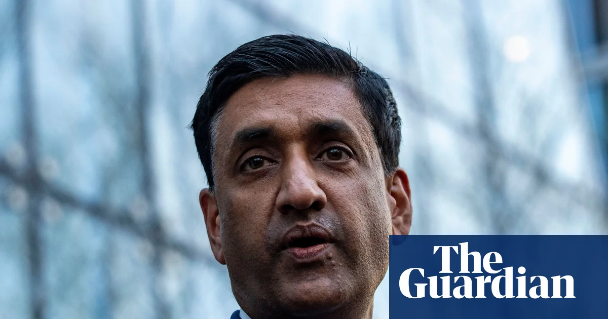 Ro Khanna: Açıqlanan Epşteyn sənədlərindəki 4 kişinin əlaqəsi yoxdur