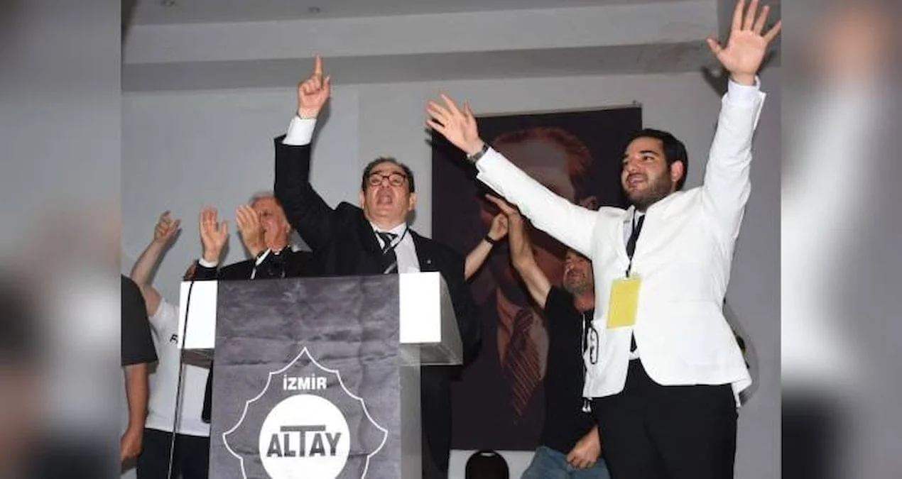 101 yaşlı Altayda idarə atadan oğula təhvil verildi