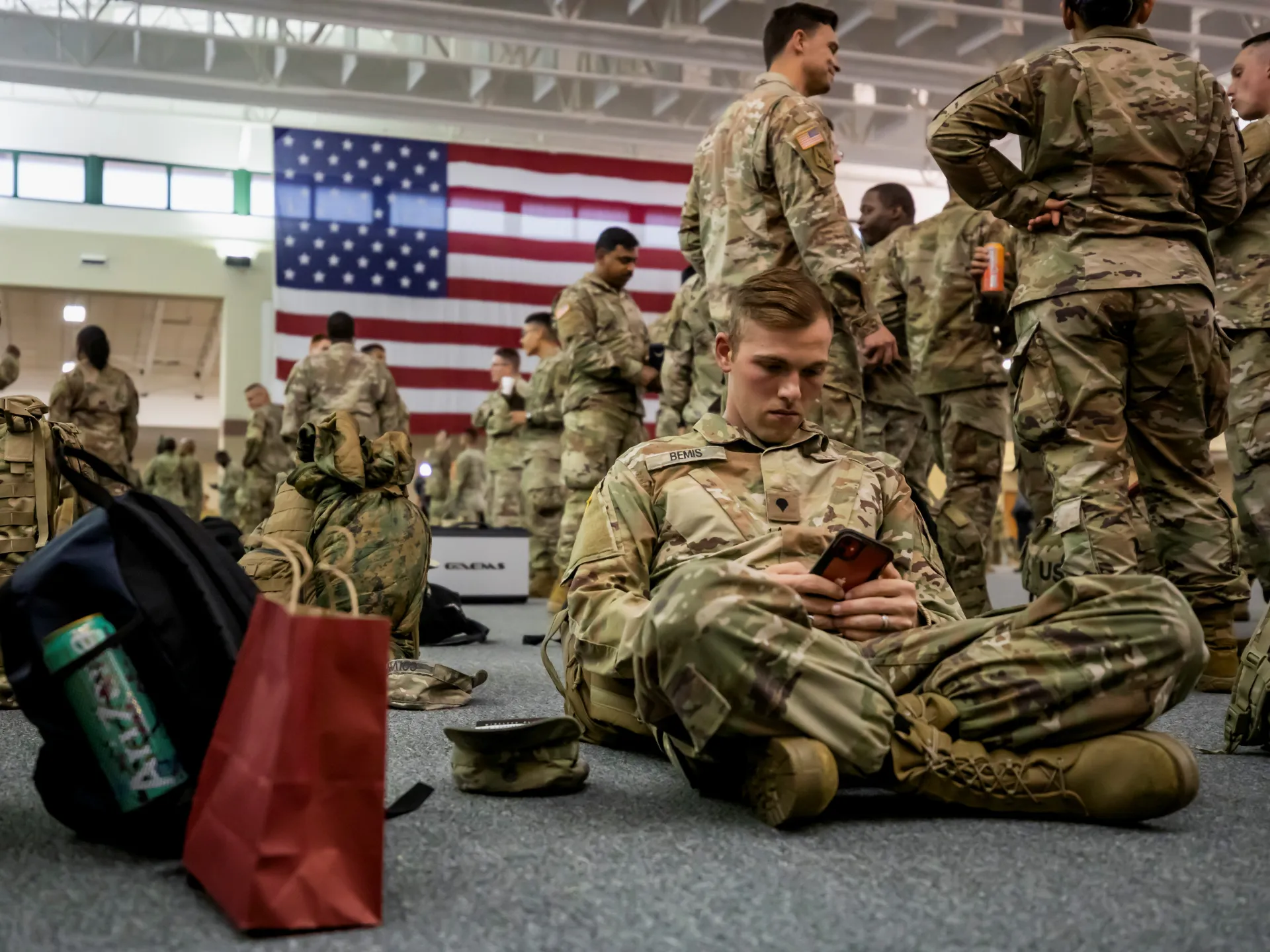 ABŞ Senatı 901 milyard dollar hərbi büdcəni təsdiqlədi