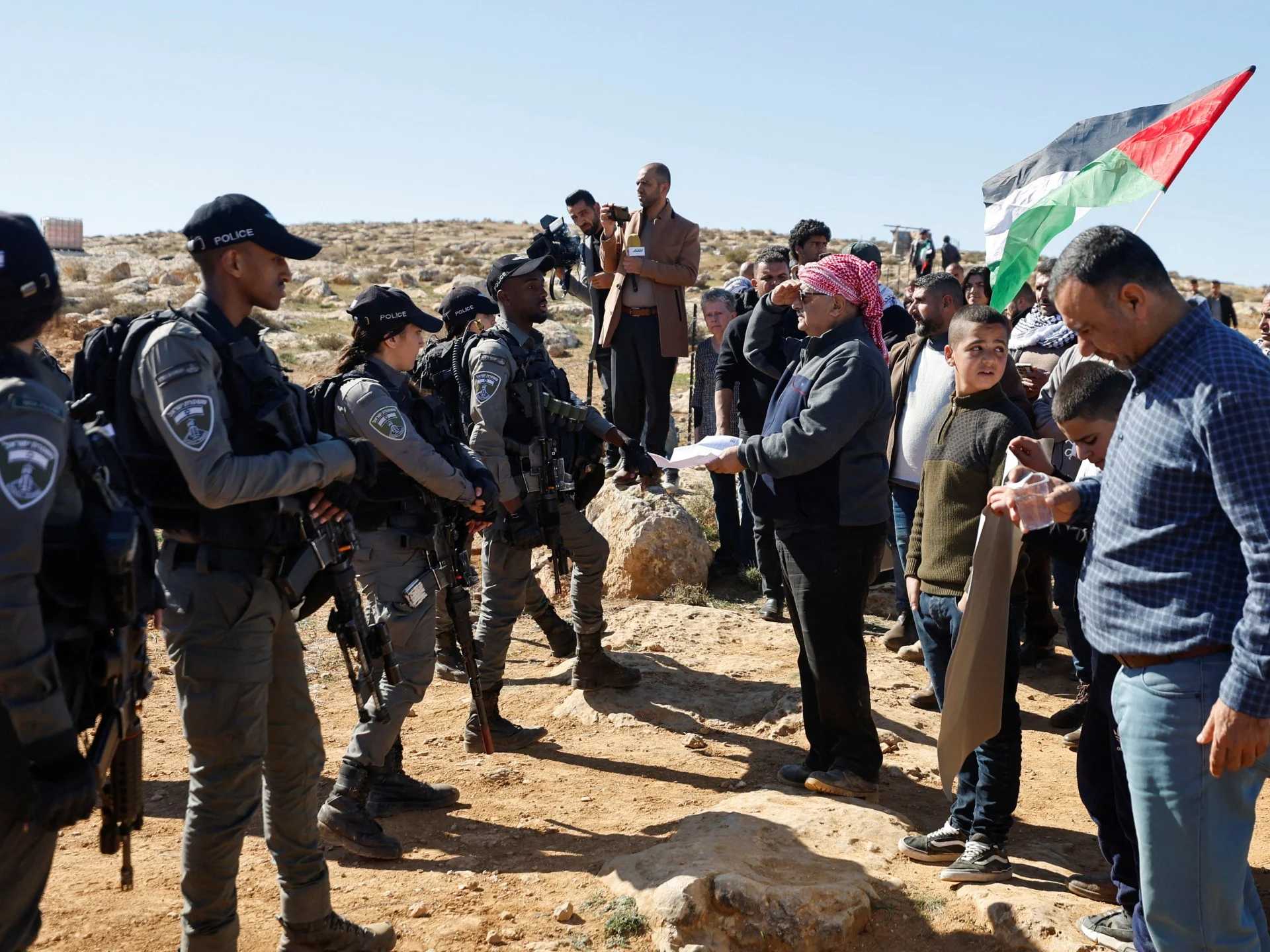 İsrail köçkünü Qərbi Sahildə "Oskar"lı filmin fəalını öldürdü