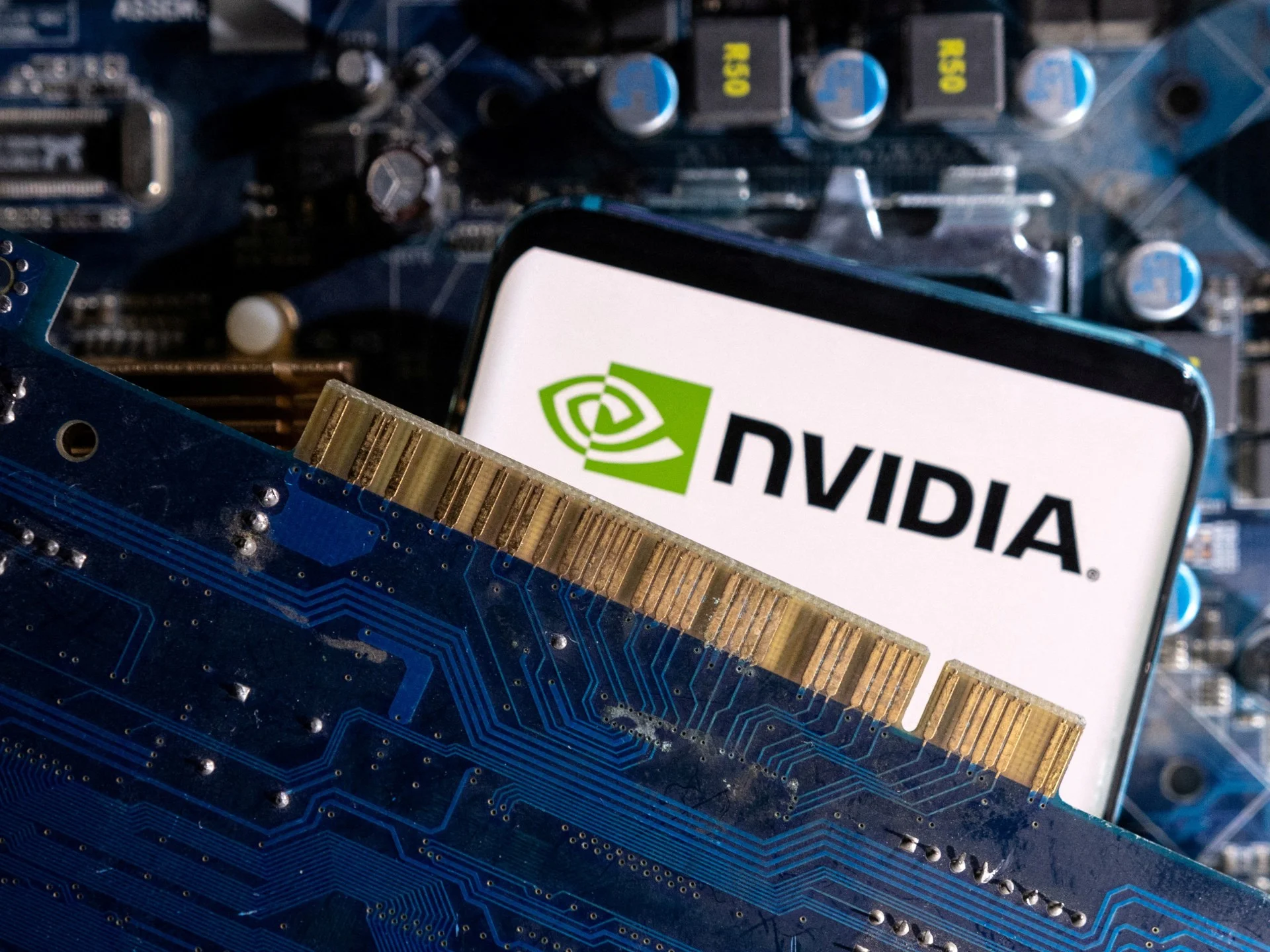 Nvidia: İlk 4 Trilyon Dollarlıq ABŞ Şirkəti