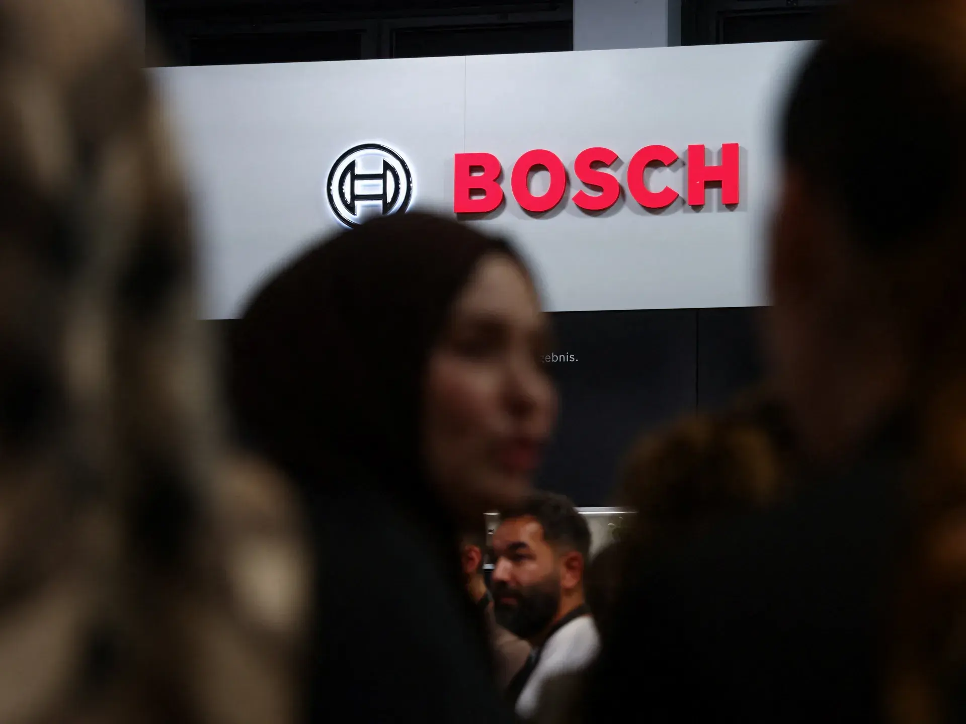 Bosch Xəbərdarlıq Etdi: Nexperia Mübahisəsi Avtomobil Təchizatını Təhdid Edir