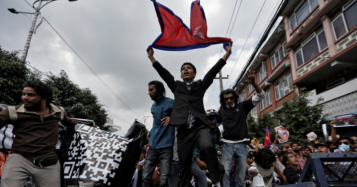 Nepal: Kütləvi etirazlar fonunda sosial media qadağası ləğv edildi