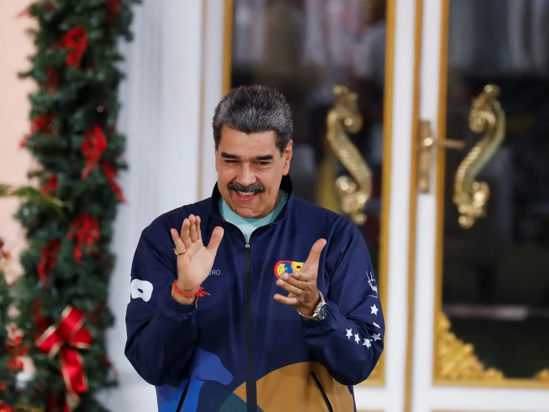 Aviaşirkətlər ABŞ xəbərdarlığı və hərbi gərginlik səbəbilə Venesuela reyslərini ləğv edir