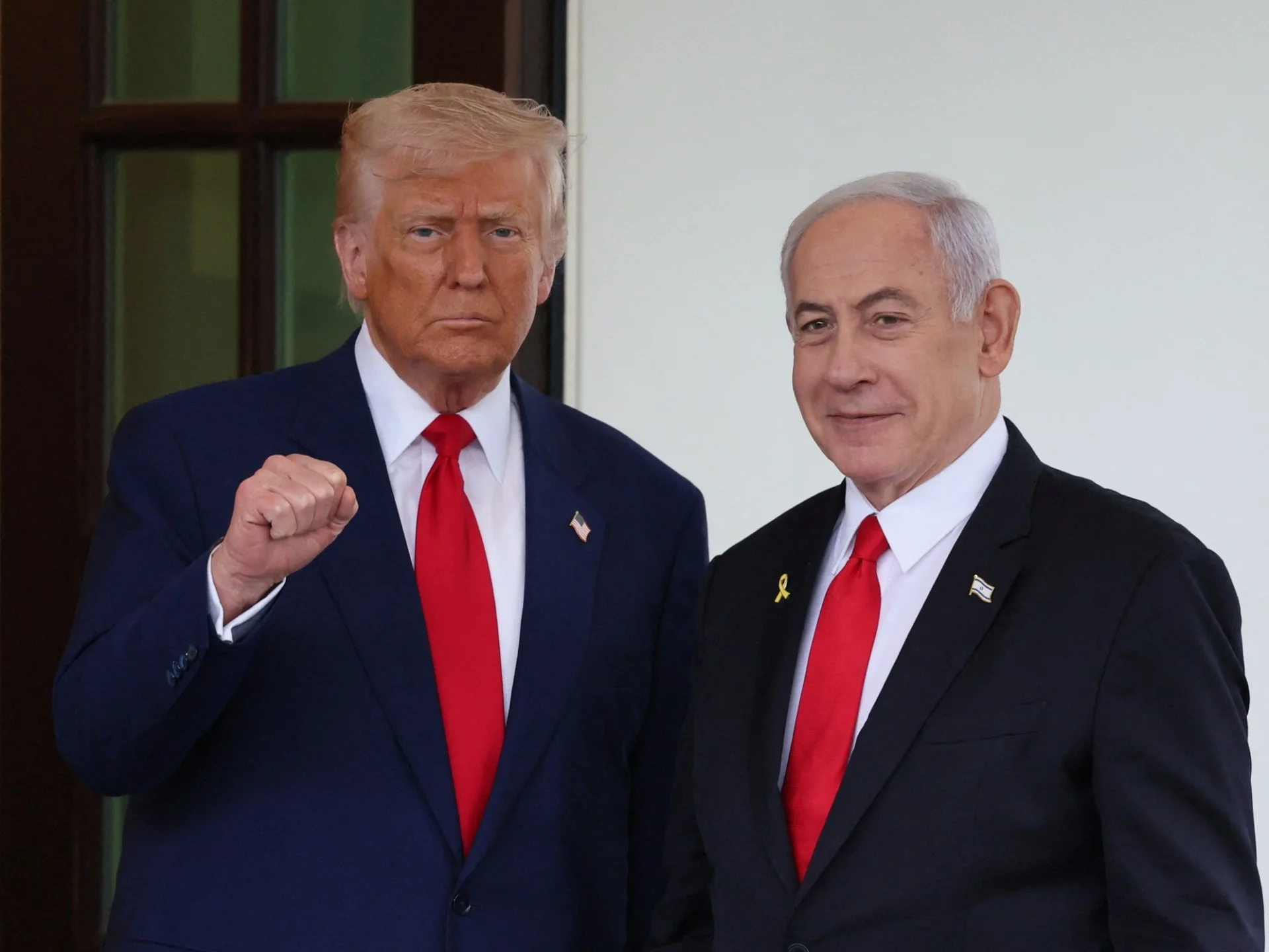 Tramp Netanyahunu müdafiə edir İsrail prokurorlarını tənqid edir
