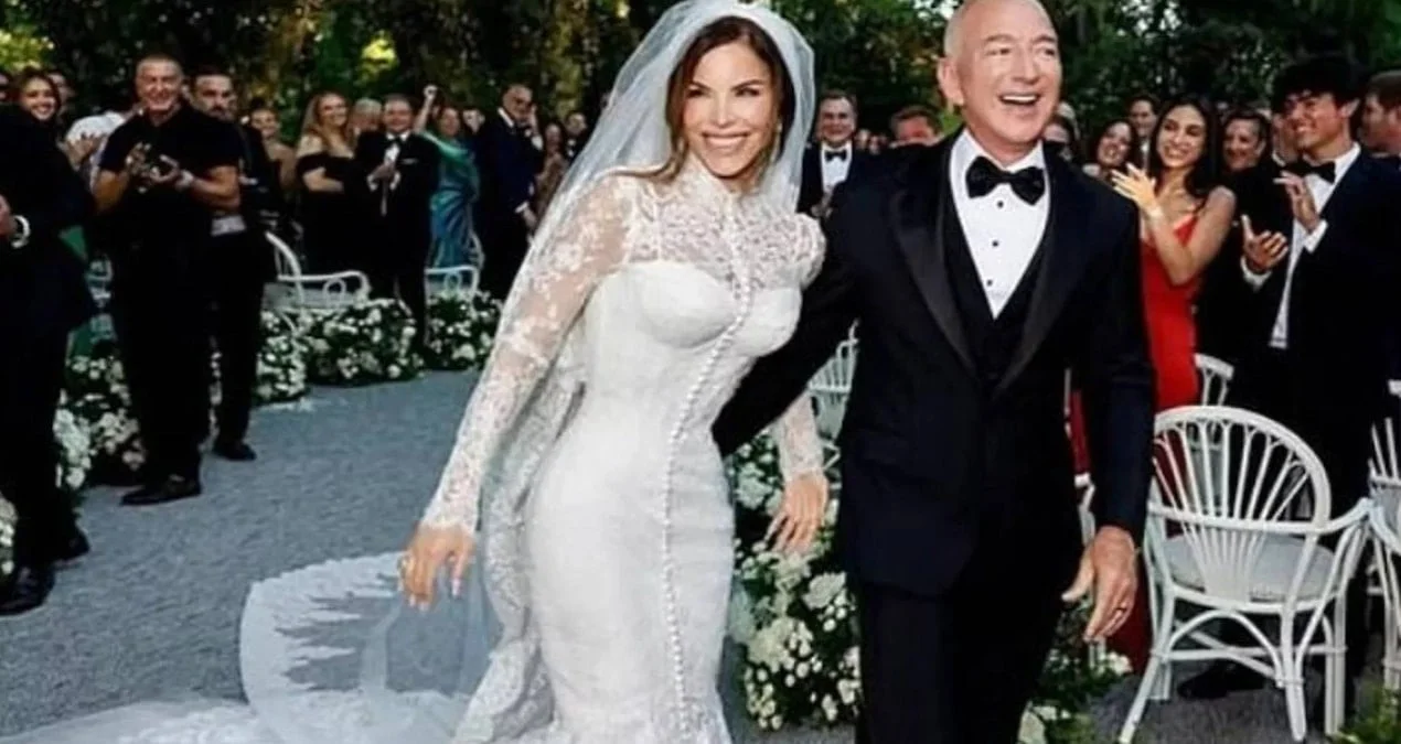 Venedikdə ilin toyu: Bezos və Sançes evləndi